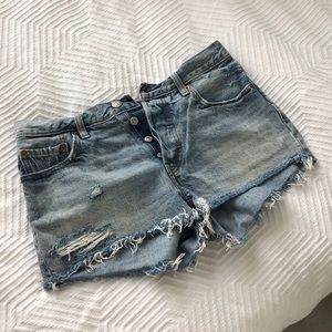 Levi’s denim shorts